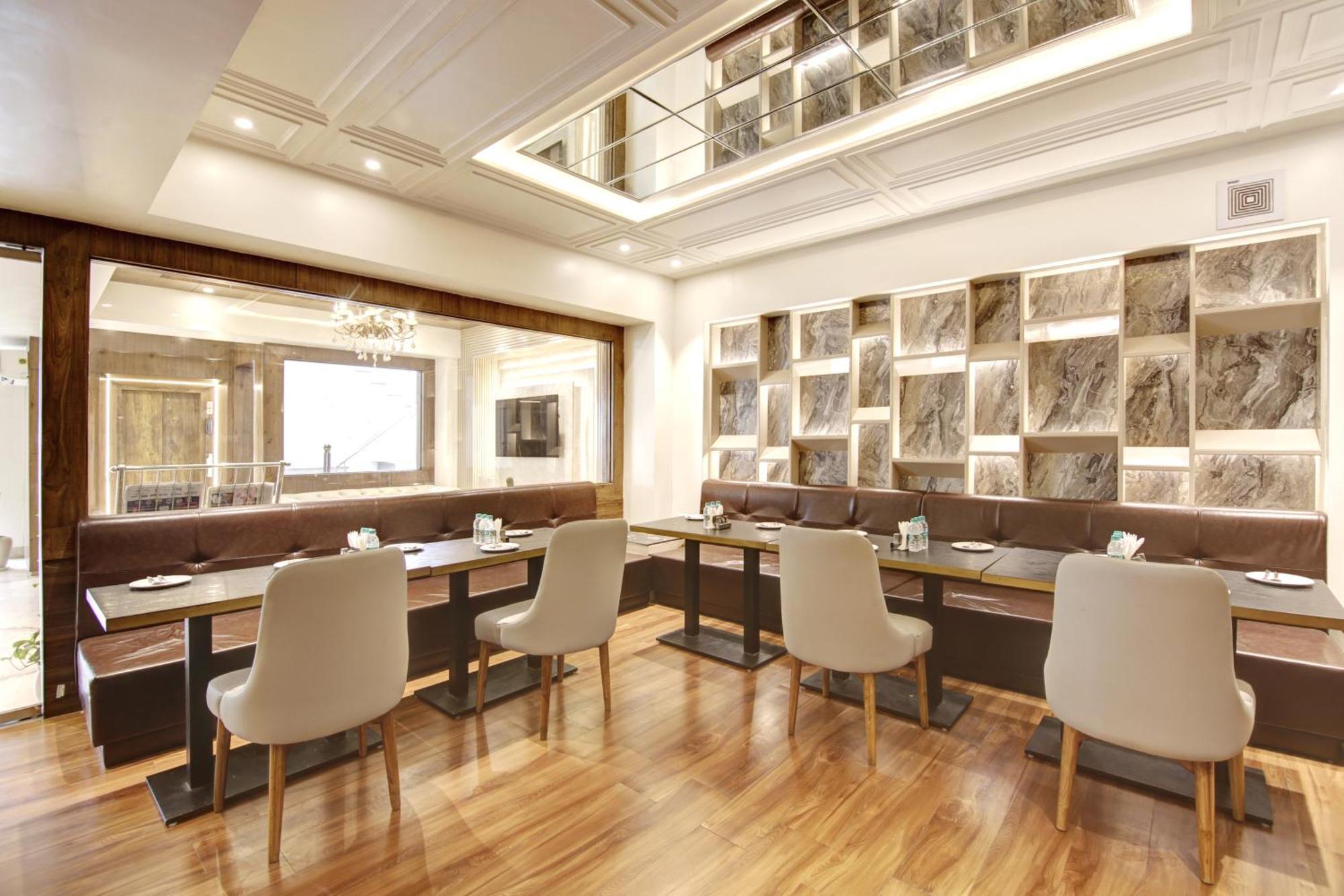 Marks Hotel & Banquet Noida Extérieur photo